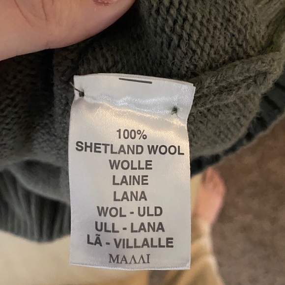 Burberry Wool Sweater - Picture 4 of 4